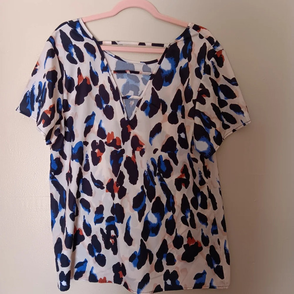 Shein cut back allover print blouse size 2xl - Picture 4 of 7